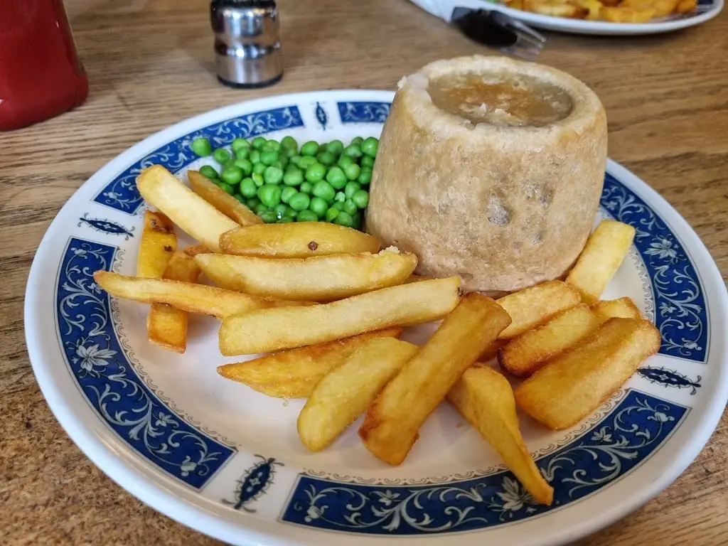 Menu_Bird In Hand_Henstridge_image_1