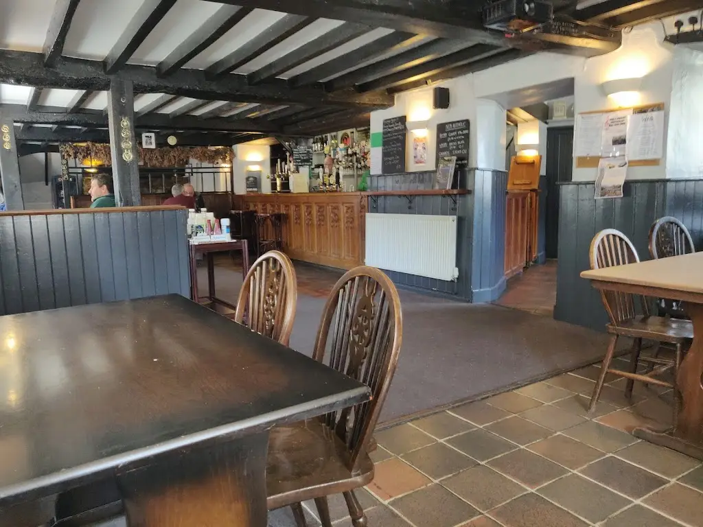 Bird In Hand restaurant in Henstridge