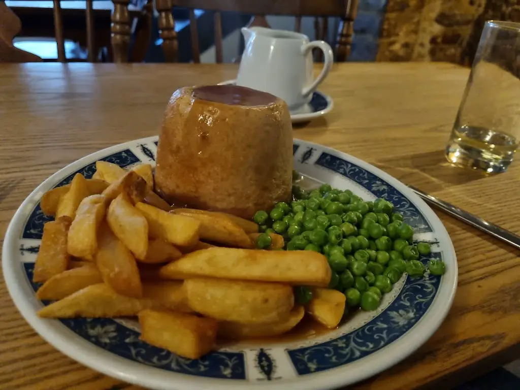 Bird In Hand_Henstridge_slider_image_2