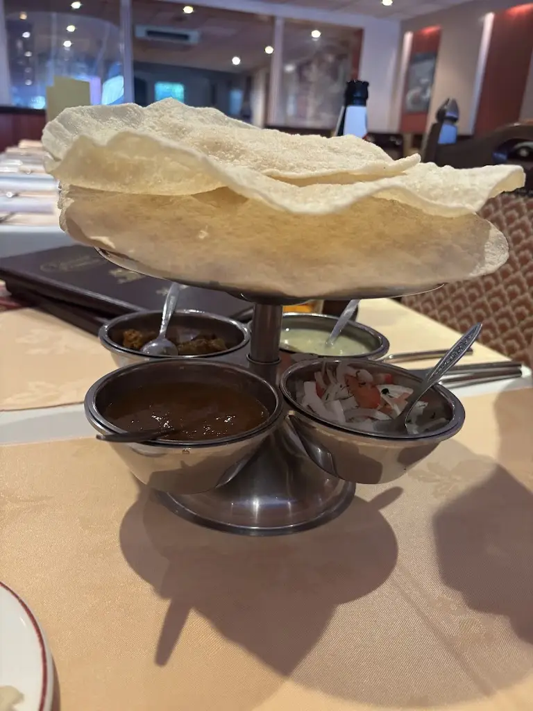 Sammy_Eastern Promise_Herstmonceux_reseña