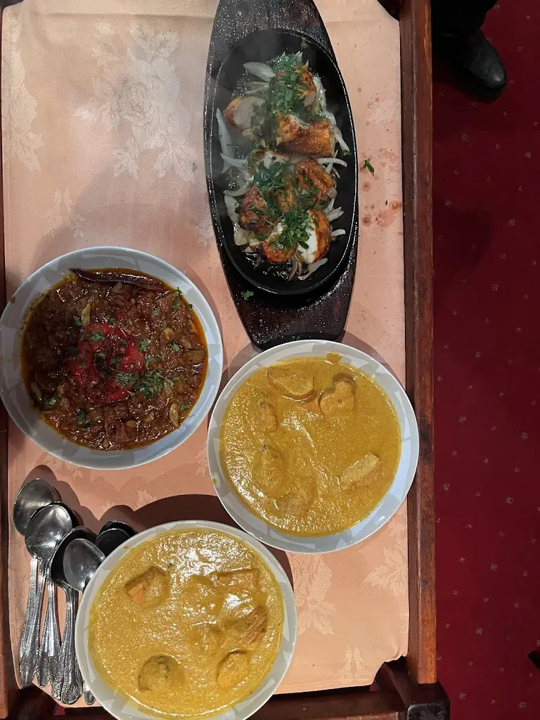 Eastern Promise_Herstmonceux_slider_image_2