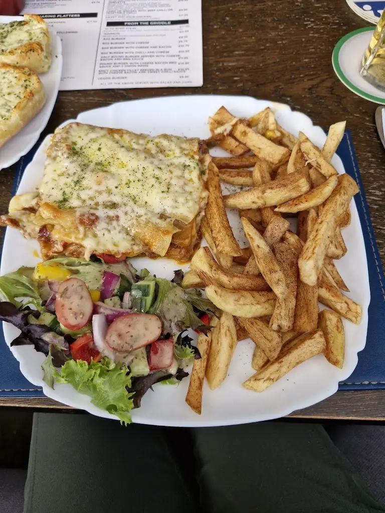 Linda Brewer_The Kings Head_Hemsby_review