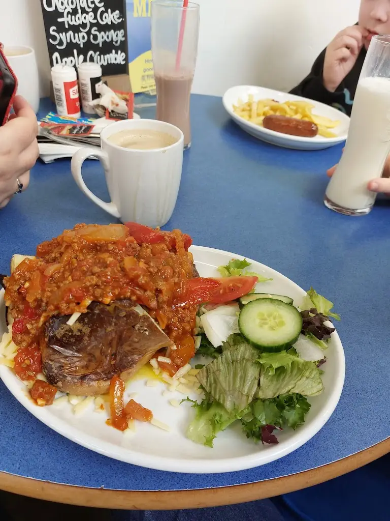 Andrew Norrie_Two Way Café_Hemsby_review