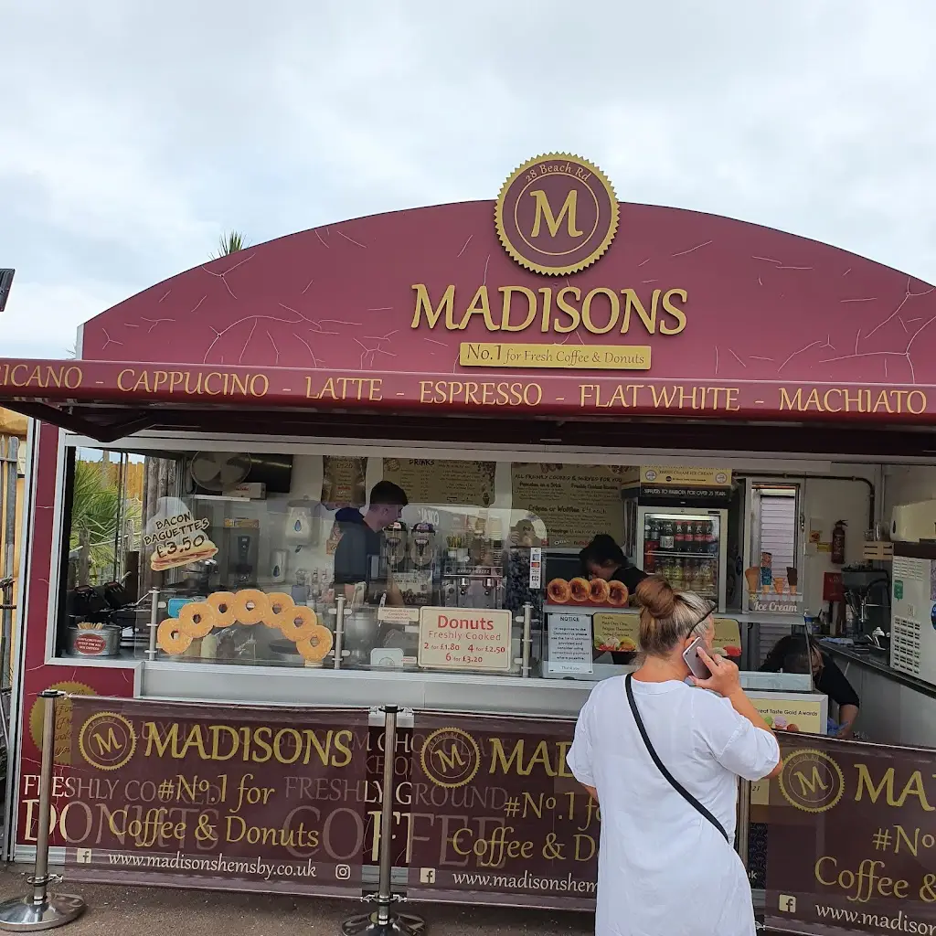 Martin Davison_Madison's Coffee & Donuts_Hemsby_review