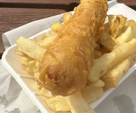 Jon Collins_The Blue Dolphin_Hemsby_review