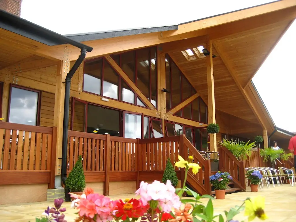 Fairway Bar & Bistro_Henlow_slider_image_3