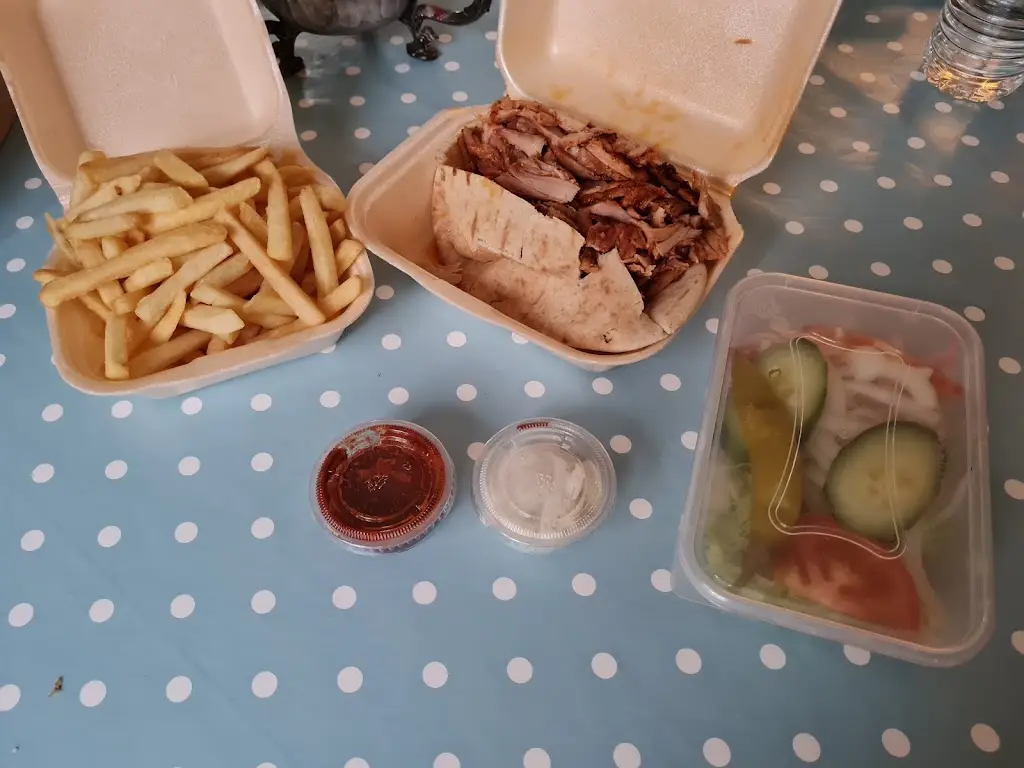 Menu_The Flamez_Henlow_image_2