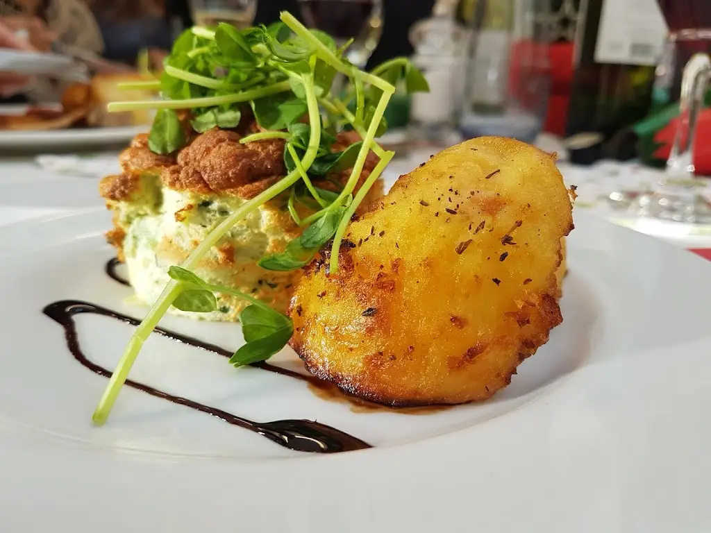 Elinor Adaev_Rothamsted Enterprises_Hertfordshire_review