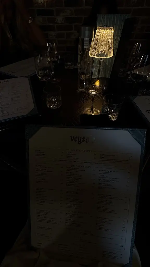 Menu_Veyso’s Brasserie_Hertford_image_2