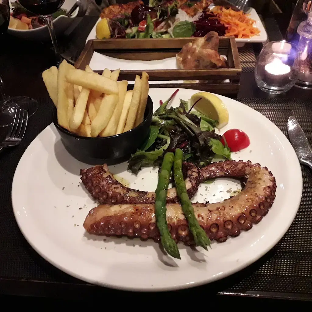 Menu_Veyso’s Brasserie_Hertford_image_6