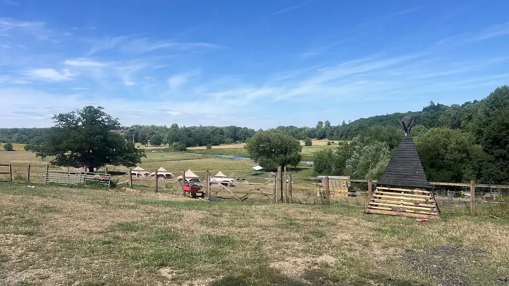 Naz Wahab_Charlie's Hertford_Hertford_review