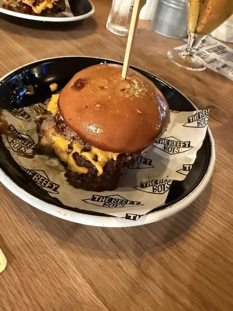 Charlotte Todd_The Beefy Boys_Hereford_recensione