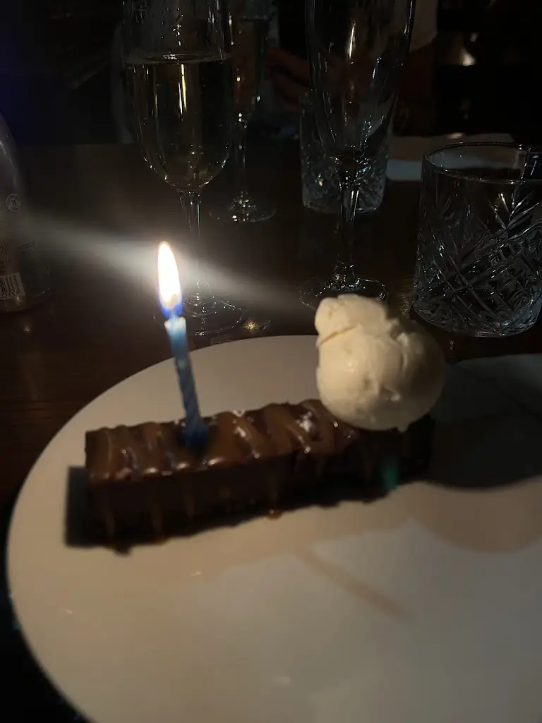 Carlotta Villa_Cosy Club_Hereford_review