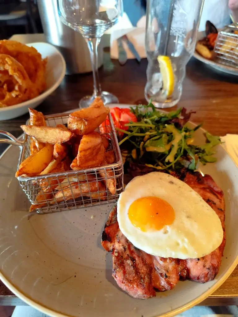 Kacper Szczukin_The Copt Hill Country Inn_Hetton-Le-Hole_review