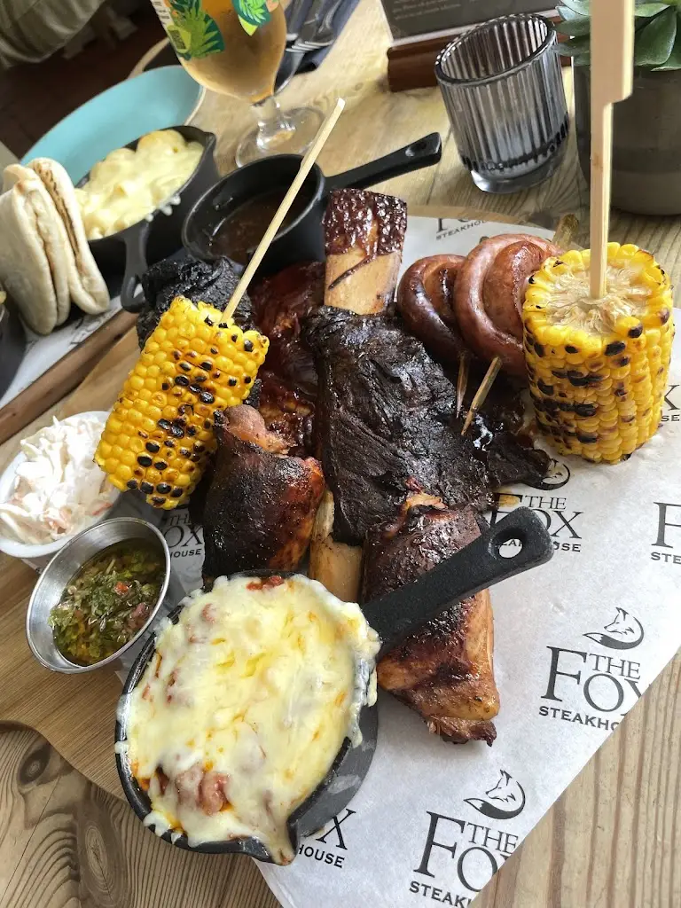 Em Deegan_The Fox_Aylsham_review