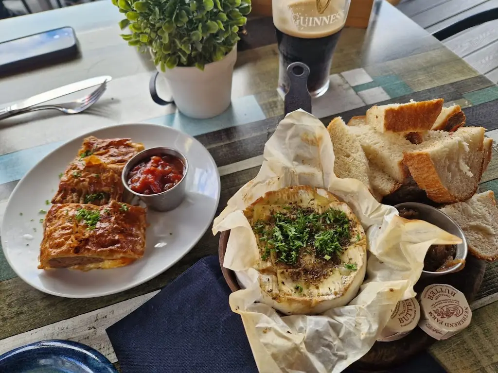 Mileshree Naidu_Bistro at The Boathouse_Henley-on-Thames_review