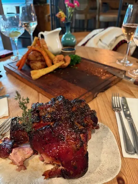 David Clinton_Hof's Bar and Dining_Henley-on-Thames_review