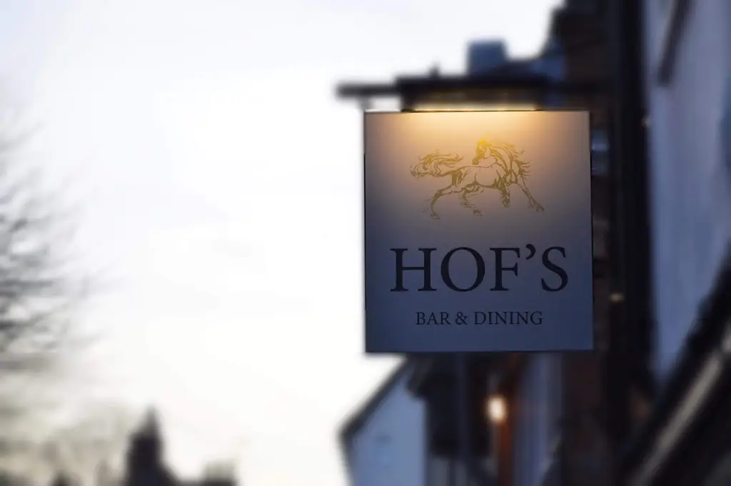 Hof's Bar and Dining_Henley-on-Thames_slider_image_3