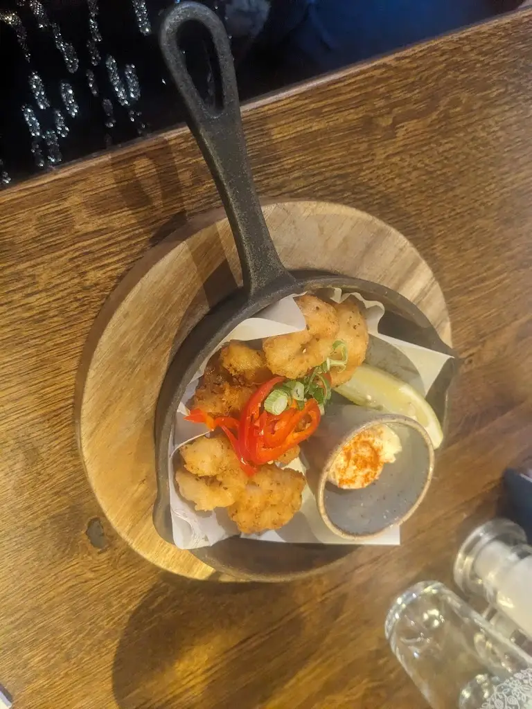 Maria “Local Guide” Opara_The Bull on Bell St_Henley-on-Thames_review
