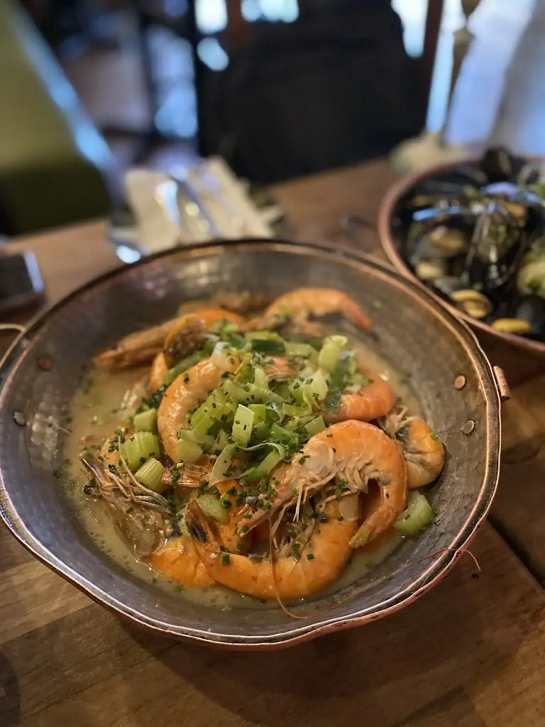 Tiffany Lun_Shellfish Cow Restaurant & Bar_Henley-on-Thames_review