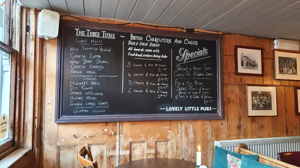 Menu_The Three Tuns_Henley-on-Thames_imagen_1