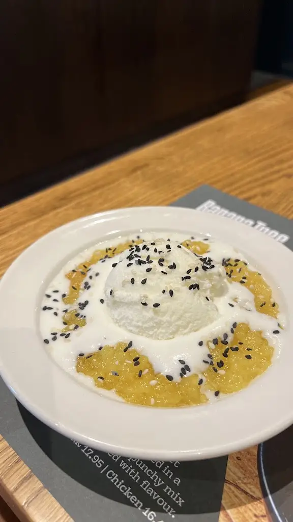 Lindsey Rodrigues_Banana Tree Henley_Henley-on-Thames_review