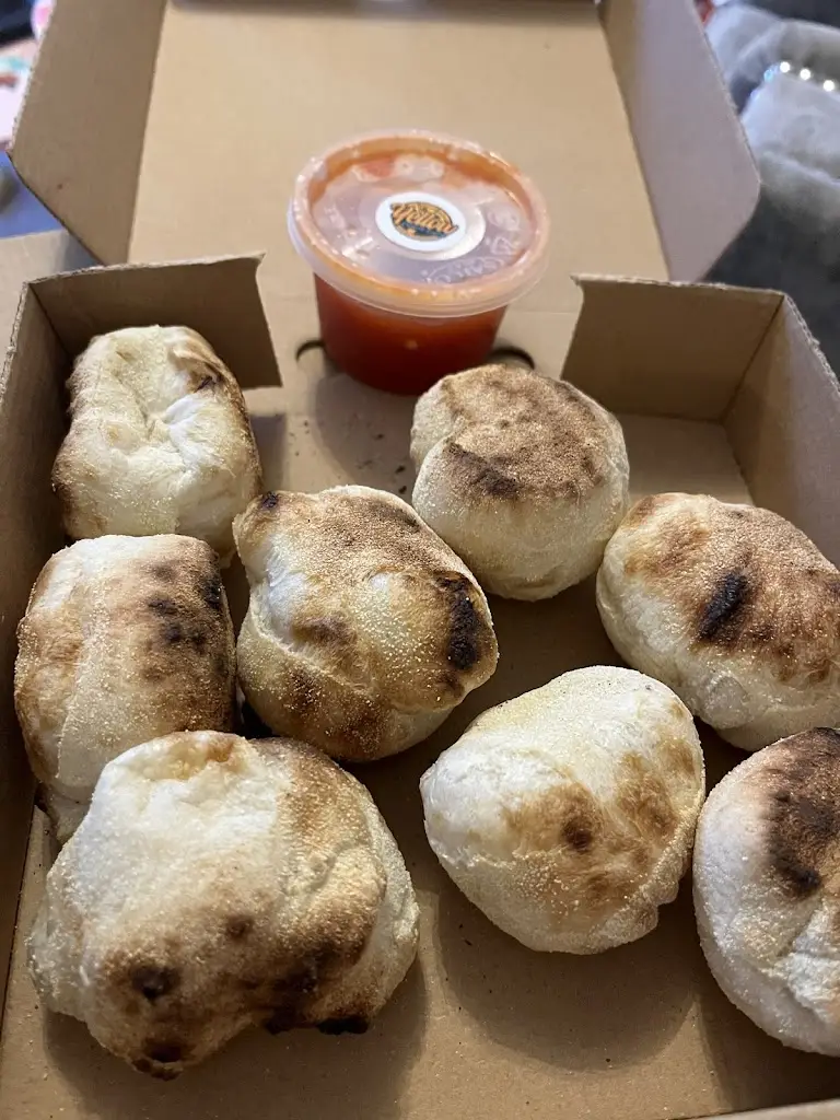 Megan Prescott_Yellow Door Eats_Hethersett_reseña