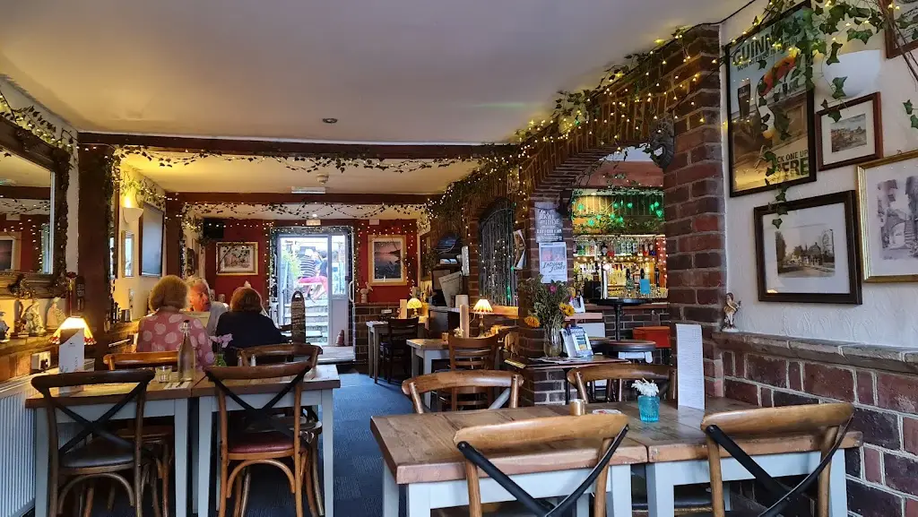 The Plough of Henfield restaurant in Henfield