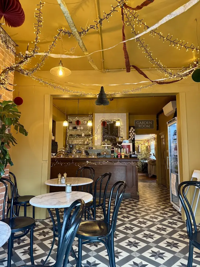 Addy Davidson_The Post House Cafe_Henfield_review