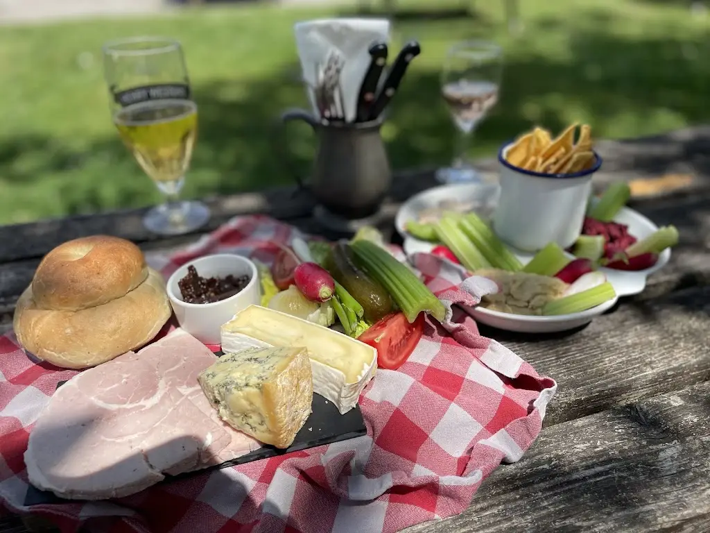 The Royal Oak_Henfield_slider_image_2