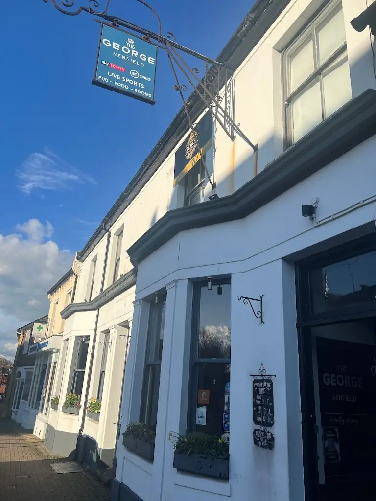 The George Hotel restaurante en Henfield