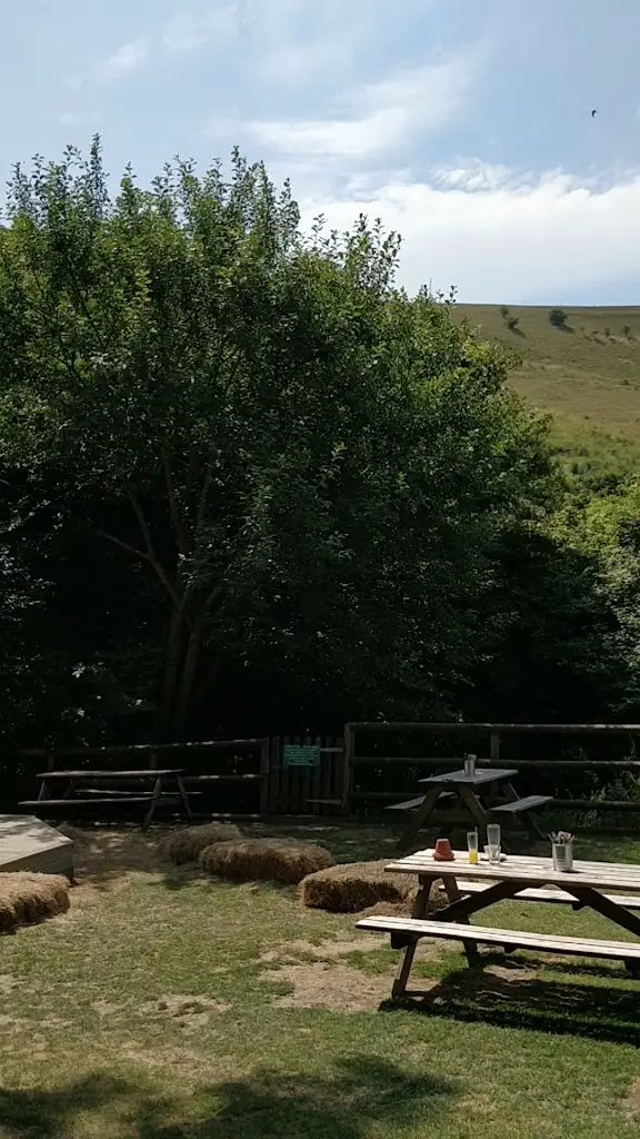 The Shepherd & Dog, Fulking_Henfield_slider_image_2