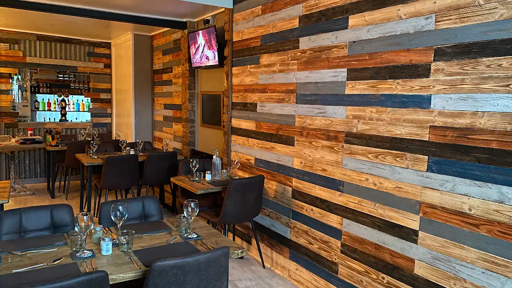 M&M Steakhouse_Bagworth_slider_image_3