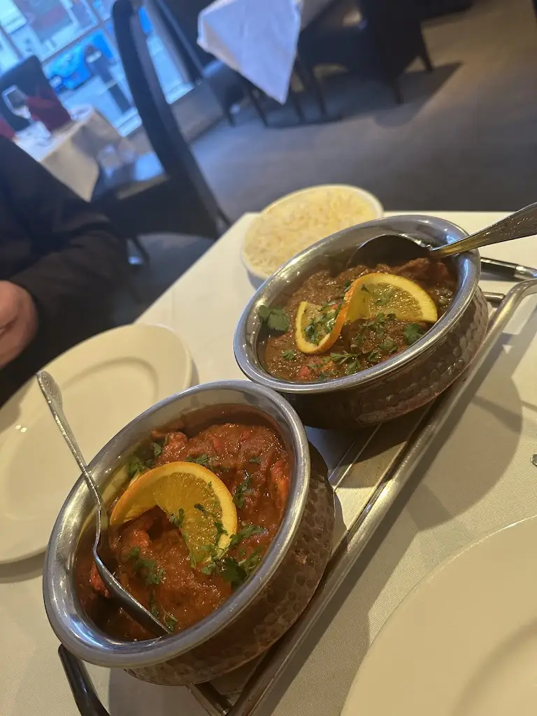 Paul Woodward_Naya Restaurant_Henley in Arden_Bewertung