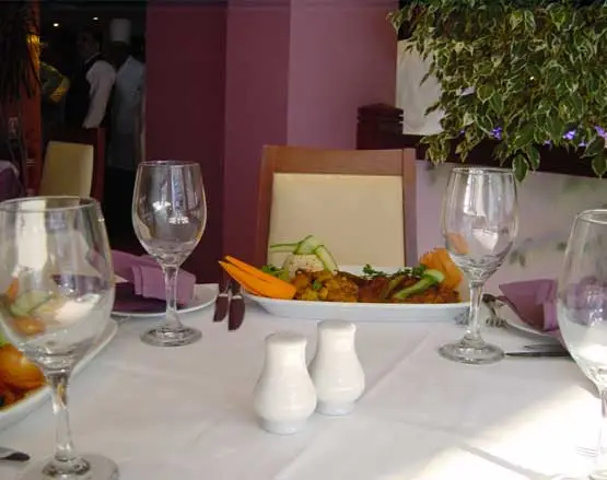 Arden Tandoori_Henley in Arden_slider_image_2