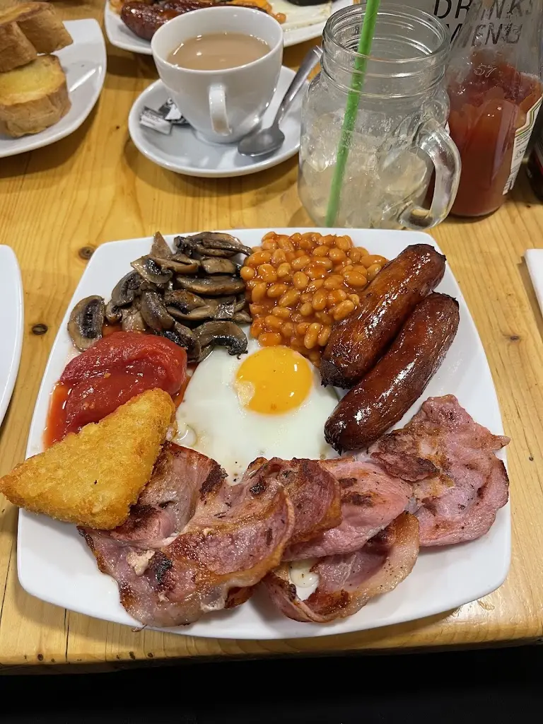 Monk Esse_Henley Kitchen & Bakery_Henley in Arden_review