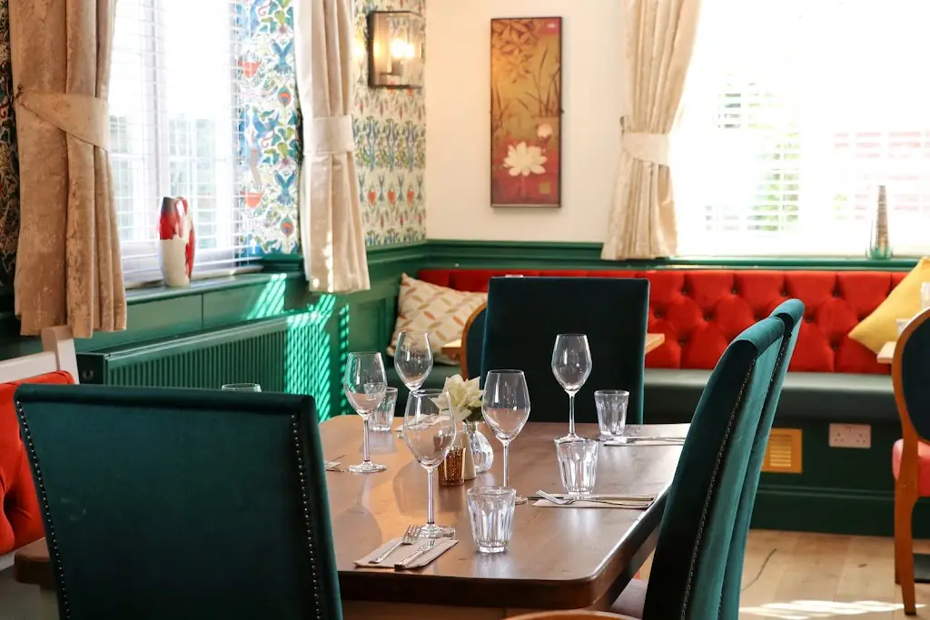 The Winged Spur_Henley in Arden_slider_image_1