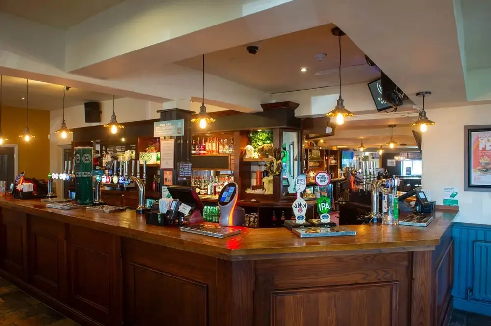 Lord Gascoigne_Aberford_slider_image_1