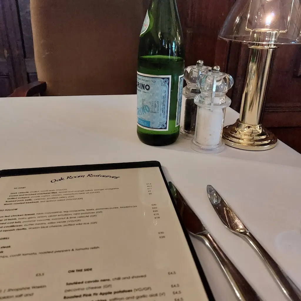 Menu_The Oak Room_Albrighton_image_2