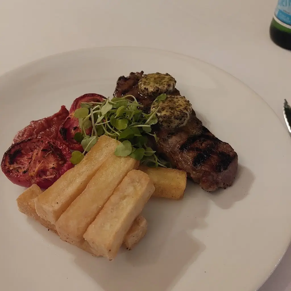 Coby Tandy_The Oak Room_Albrighton_review