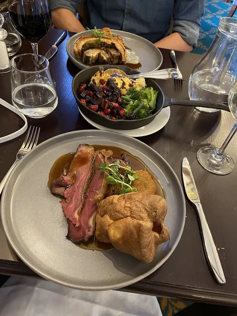 Jade Bacon_The Oak Room_Albrighton_review