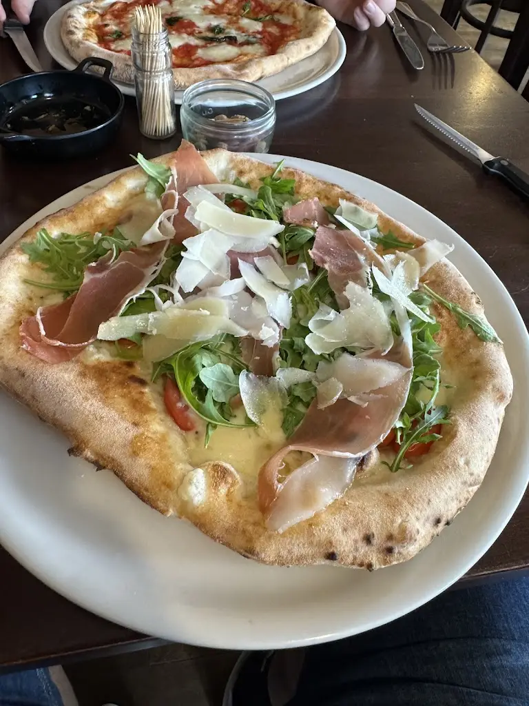 Santolo Rastelli_A Casa Mia_Herne Bay_review