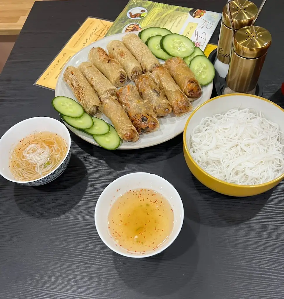 GOLDEN LOTUS FOOD & DRINK_Herne Bay_slider_image_3