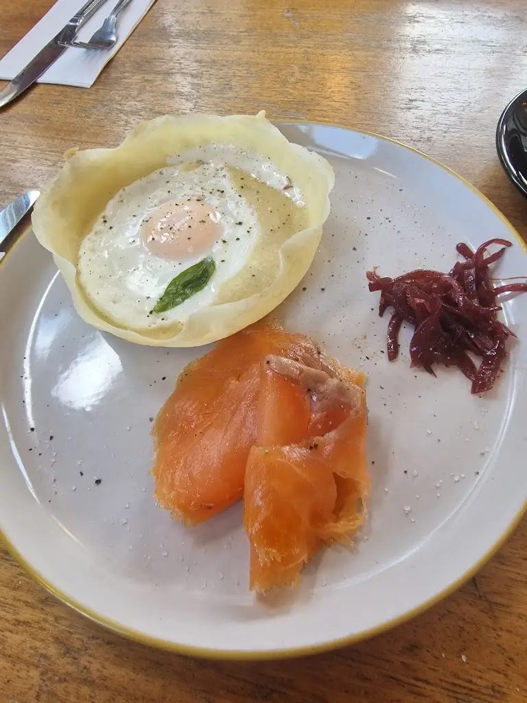 Steven Blench_The Pier Ceylon_Herne Bay_review