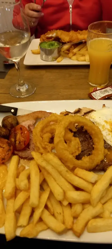 Menu_The Shires_Hibaldstow_image_6