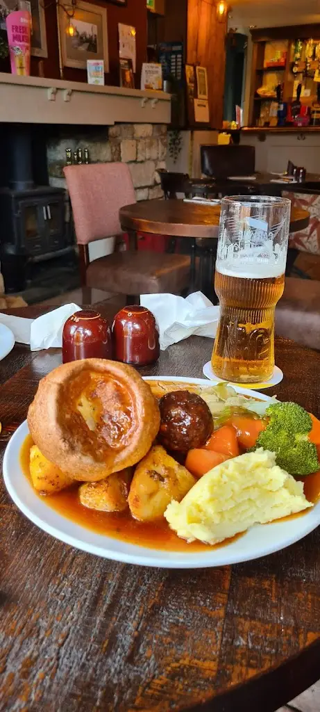 Menu_The Wheatsheaf Hotel_Hibaldstow_image_5