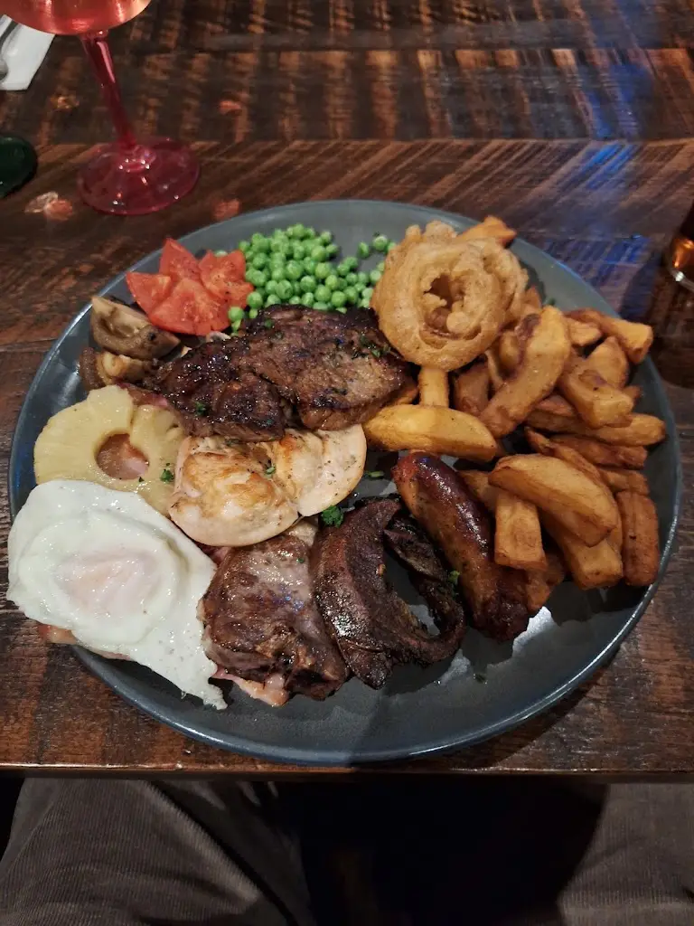 Menu_The Wheatsheaf Hotel_Hibaldstow_image_8