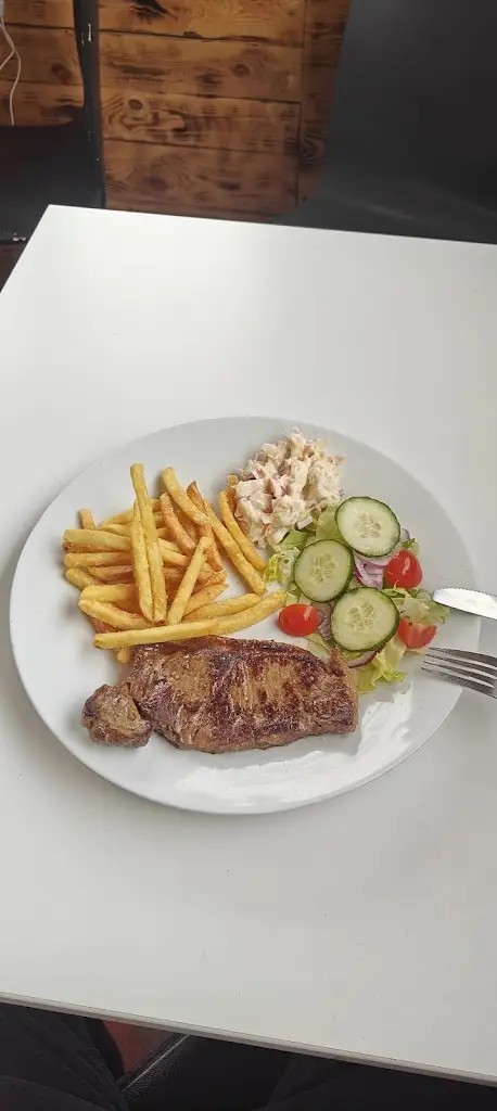 Anatolie-Viorel Vasile_Truck 'n' Tuck_Hibaldstow_review