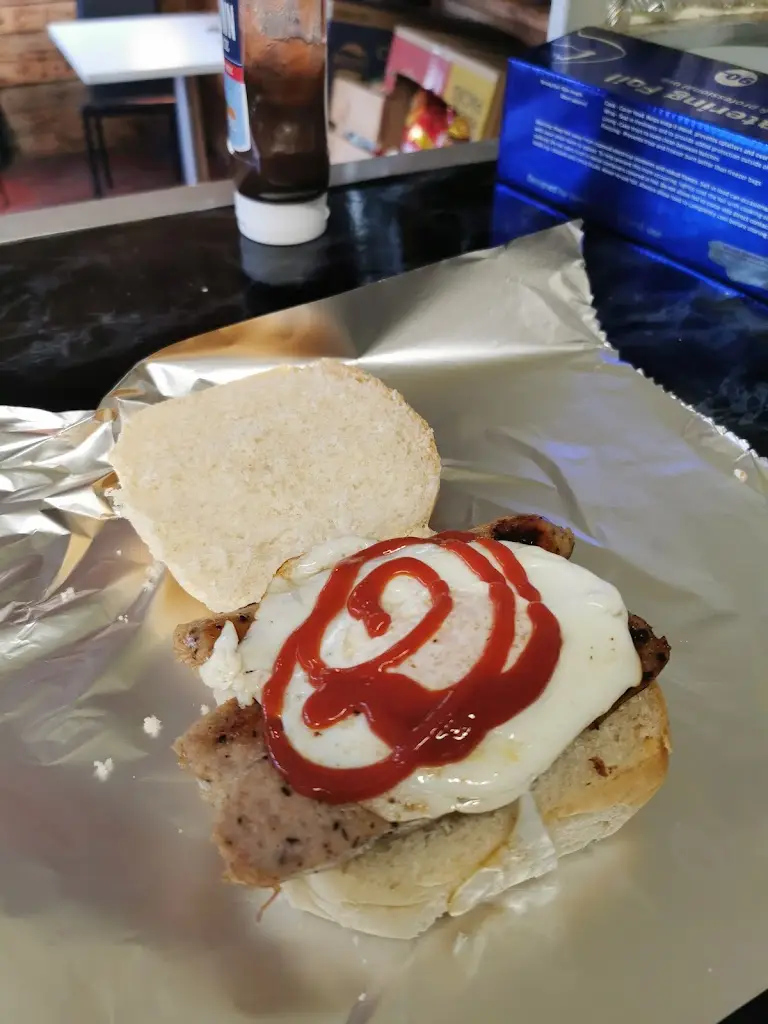 Truck 'n' Tuck_Hibaldstow_slider_image_3