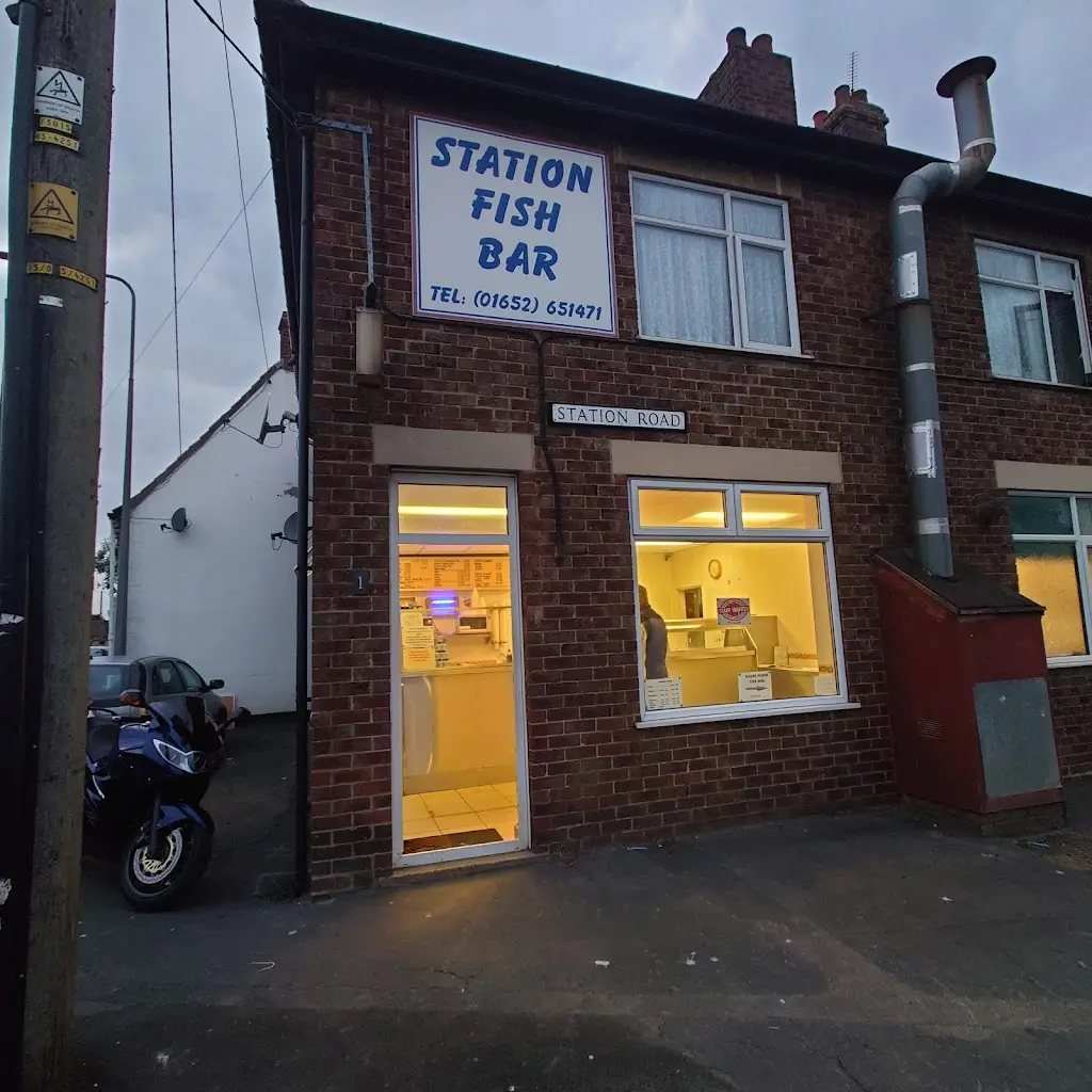 Station Road Fish Bar restaurant in Hibaldstow
